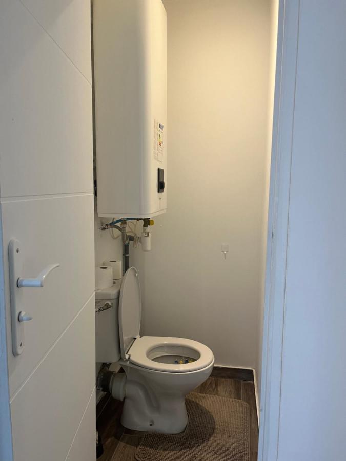 Appartement 4 Personnes, Aeroport Marseille Marignane Eksteriør bilde