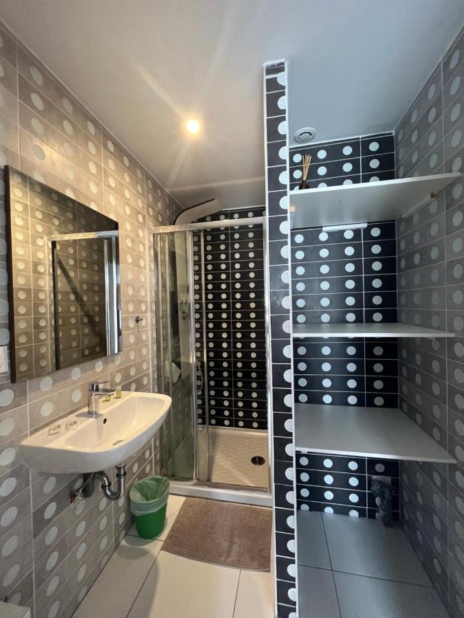 Appartement 4 Personnes, Aeroport Marseille Marignane Eksteriør bilde